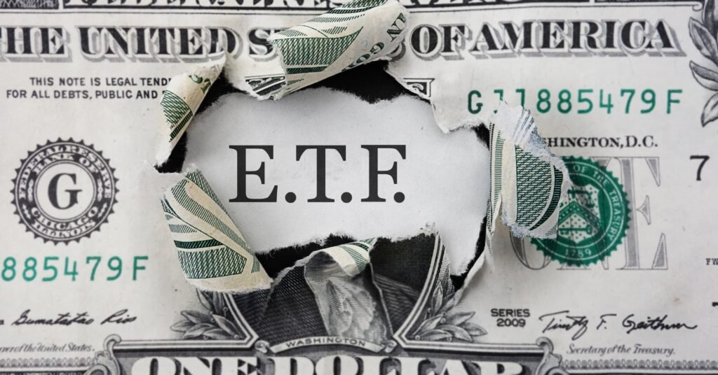 Giá trị ETF sẽ giảm khi thị trường đi xuống